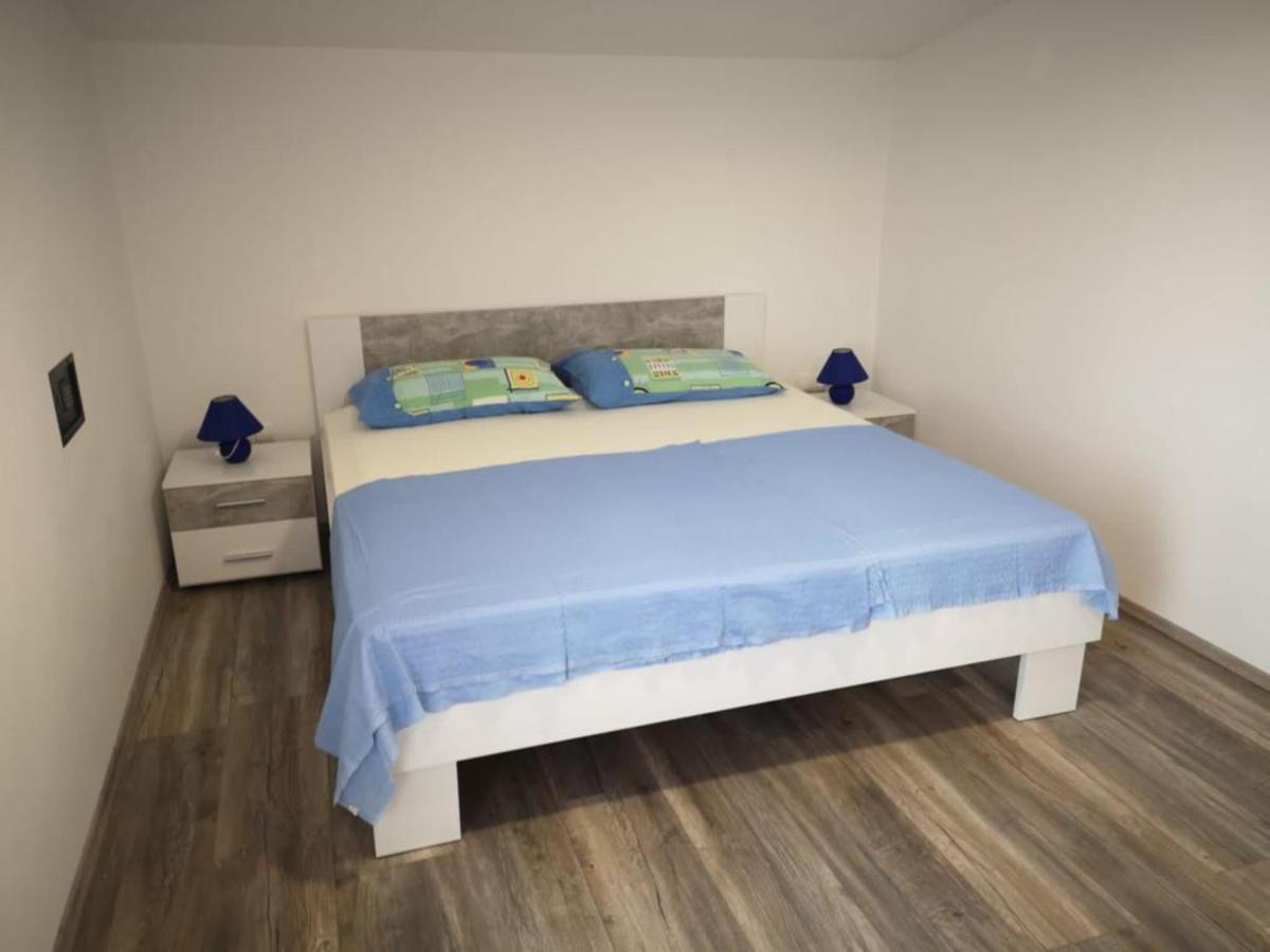 Apartments Tara Ражанац Экстерьер фото